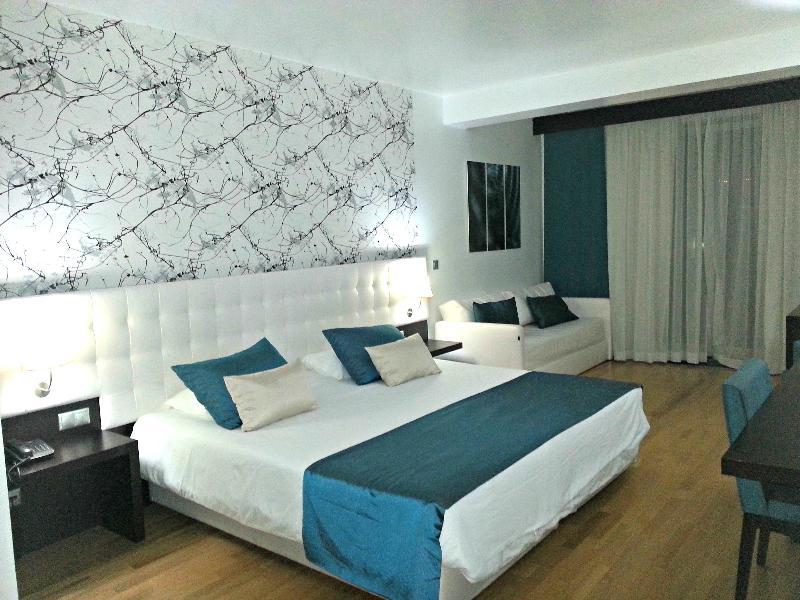 קפלס Hotel Vale Do Navio מראה חיצוני תמונה