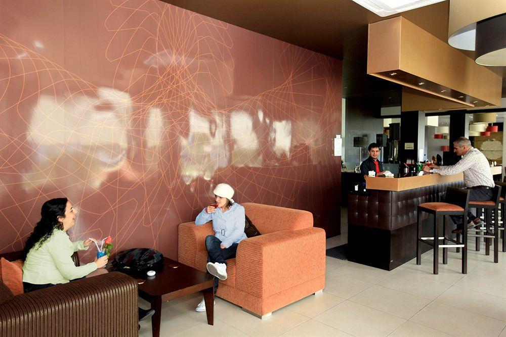 קפלס Hotel Vale Do Navio מראה חיצוני תמונה