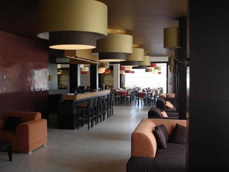 קפלס Hotel Vale Do Navio מראה חיצוני תמונה